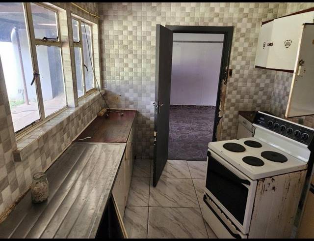 3 BEDROOM HOUSE FOR SALE IN SASOLBURG EXT 12